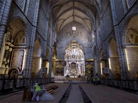 Igreja de S. Francisco, em Évora. Fotografia: Nuno Veiga / Lusa.