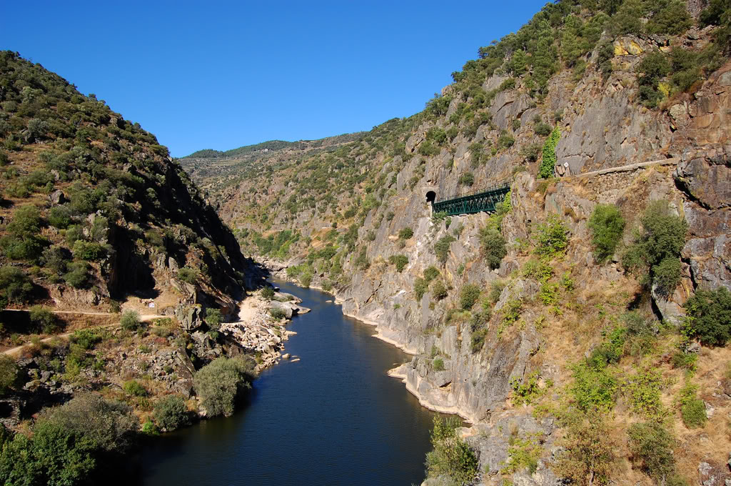 Vale selvagem do Tua, condenado a desaparecer se a barragem for construída