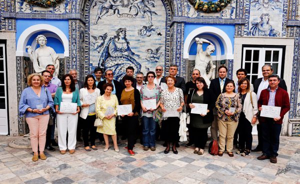 Premiados no concurso ‘SOS Azulejo 2018’ no final da cerimónia de entrega dos prémios, no Palácio Fronteira, em Lisboa, a 23 de maio de 2019 (foto de Manuel Coutinho).