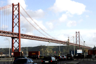 Vista da Ponte 25 de Abril