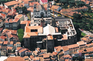 Vista aérea do centro histórico de Viseu.